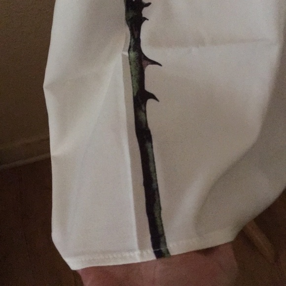 Beautiful Rose design slip dress/beach cover - Picture 6 of 8